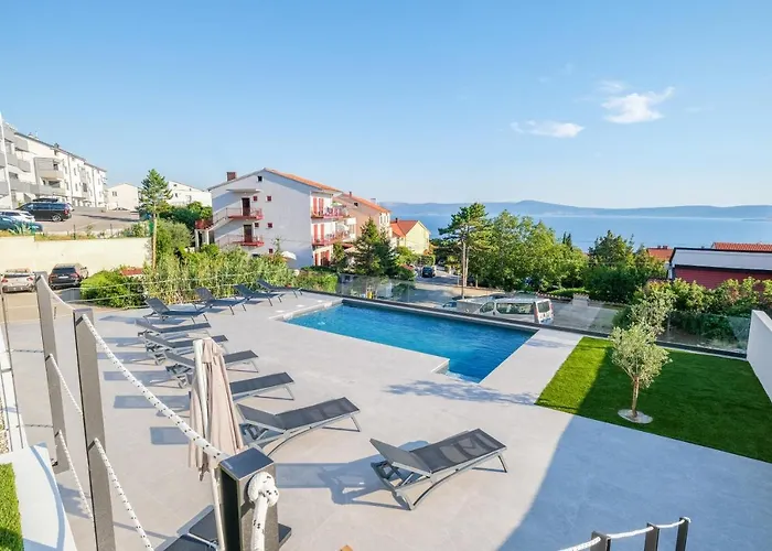 Apartment House Vista *