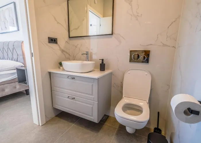 Apartment House Vista