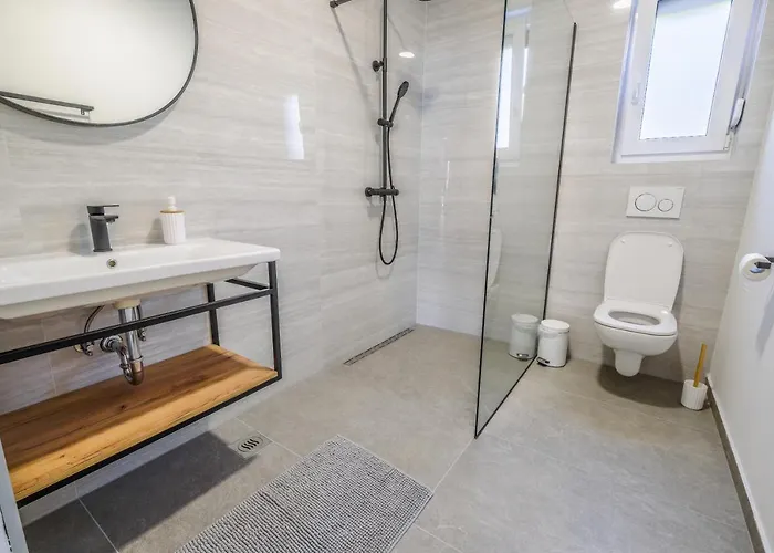 Apartment House Vista